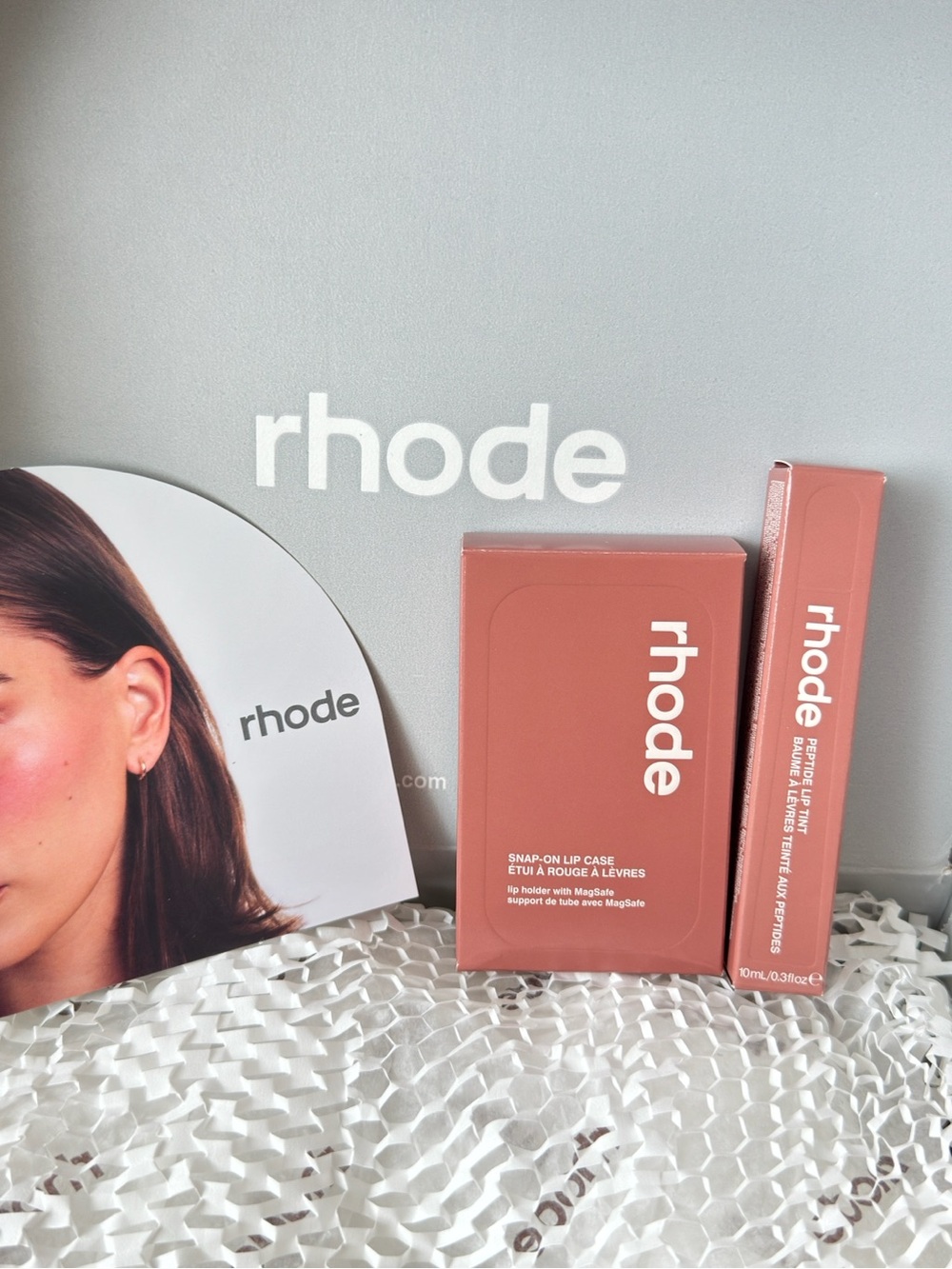 Rhode limited edition Snap-On Lip case + Peptide lip tint in Colada 🍹Sold Out❗️